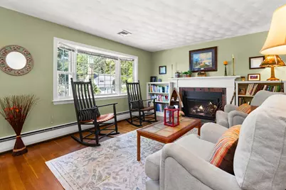 69 Hemlock St, Arlington, MA 02474 - Photo 8