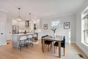54 Cypress St, Watertown, MA 02472 - Photo 8