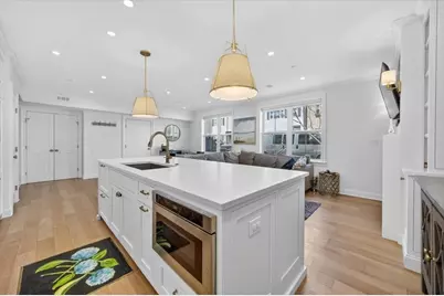 521 East 8th #1, Boston, MA 02127 - Photo 6
