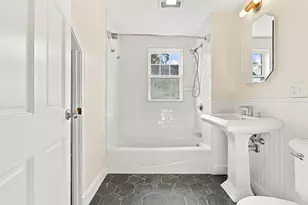 51 Albion St, Medford, MA 02155 - Photo 8