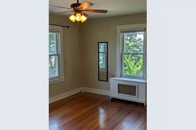 210 Albemarle St, Springfield, MA 01109 - Photo 10