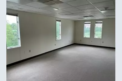 793 Turnpike #4, North Andover, MA 01845 - Photo 2