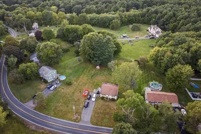 580 Crescent St, East Bridgewater, MA 02333 - Photo 4