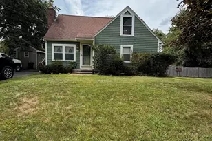 211 Alger St, Brockton, MA 02302 - Photo 1