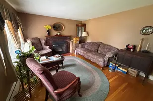 211 Alger St, Brockton, MA 02302 - Photo 8