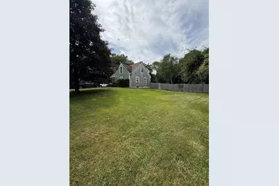 211 Alger St, Brockton, MA 02302 - Photo 22