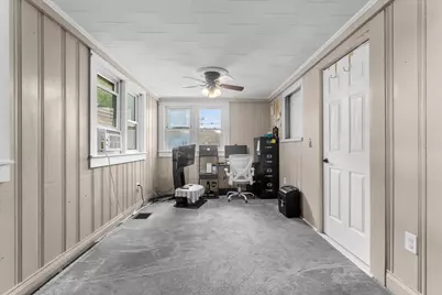 191 Pleasant St, Leominster, MA 01453 - Photo 10