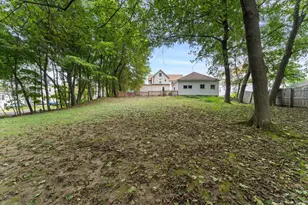 191 Pleasant St, Leominster, MA 01453 - Photo 20