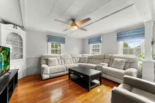 191 Pleasant St, Leominster, MA 01453 - Photo 2