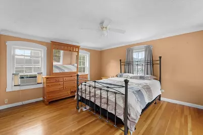 191 Pleasant St, Leominster, MA 01453 - Photo 12