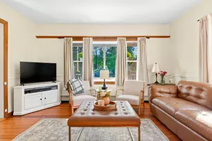 12 Claflin St, Attleboro, MA 02703 - Photo 8