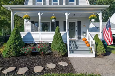12 Claflin St, Attleboro, MA 02703 - Photo 4