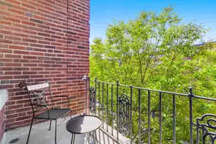 10 Melvin Ave, Boston, MA 02135 - Photo 36