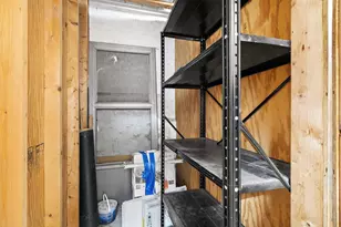 10 Melvin Ave, Boston, MA 02135 - Photo 40