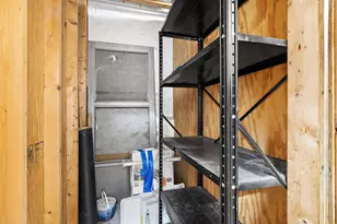 10 Melvin Ave, Boston, MA 02135 - Photo 44