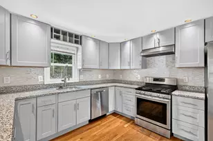 136 W Squantum St, Quincy, MA 02171 - Photo 4