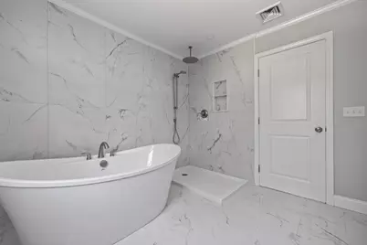 40 N Ogden St, Fall River, MA 02723 - Photo 24
