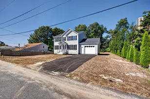 40 N Ogden St, Fall River, MA 02723 - Photo 2