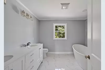 40 N Ogden St, Fall River, MA 02723 - Photo 26