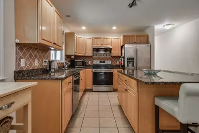 18 Pilgrim Rd, Ashland, MA 01721 - Photo 8