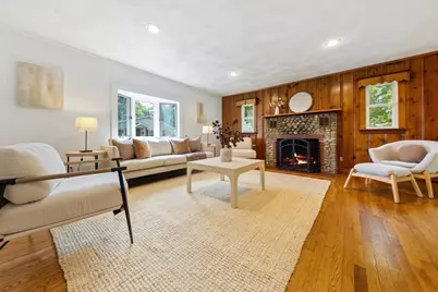 15 Friendship St, Billerica, MA 01821 - Photo 6