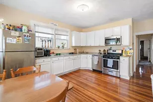 17 Dow St, Somerville, MA 02144 - Photo 1