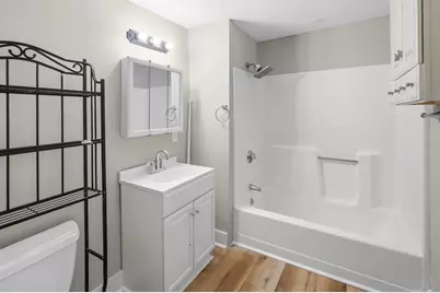1 Oak St, Clinton, MA 01510 - Photo 24