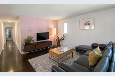 25 Bexley Rd, Boston, MA 02131 - Photo 6
