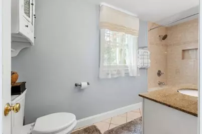 24 Park St, Wakefield, MA 01880 - Photo 14