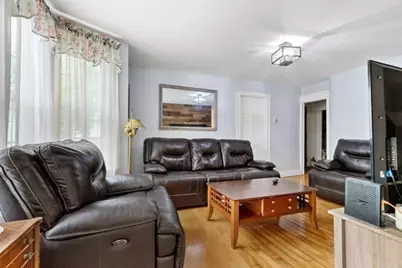 24 Park St, Wakefield, MA 01880 - Photo 12