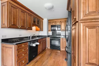 250 Hammond Pond Pkwy #1006N, Newton, MA 02467 - Photo 6
