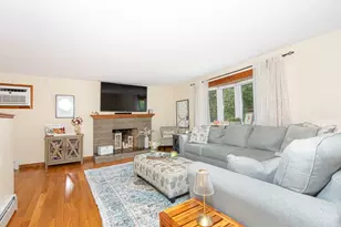 4 Carter Rd, Worcester, MA 01609 - Photo 6