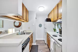 101 Fletcher Ln, Brewster, MA 02631 - Photo 4