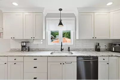 5 Fairview Rd, Peabody, MA 01960 - Photo 6