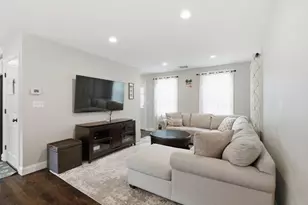 5 Fairview Rd, Peabody, MA 01960 - Photo 12