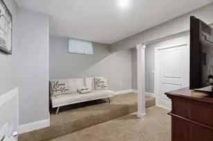 5 Fairview Rd, Peabody, MA 01960 - Photo 28