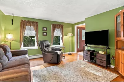 10 Flaxfield Rd, Dudley, MA 01571 - Photo 10
