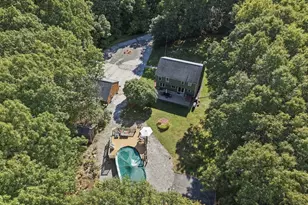 10 Flaxfield Rd, Dudley, MA 01571 - Photo 36