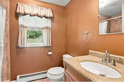10 Flaxfield Rd, Dudley, MA 01571 - Photo 32