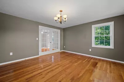 71 Nichols St, Holden, MA 01522 - Photo 6