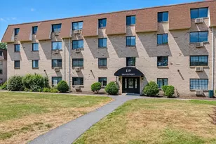119 Grove St, Rockland, MA 02370 - Photo 1