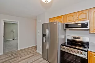 20 Lawrence Ave, South Hadley, MA 01075 - Photo 4