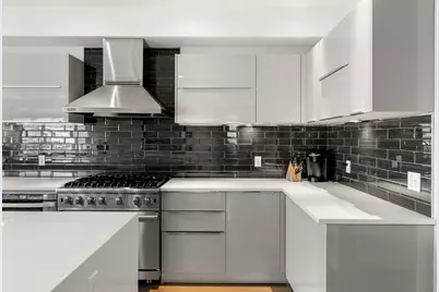407 W First St #302, Boston, MA 02127 - Photo 4