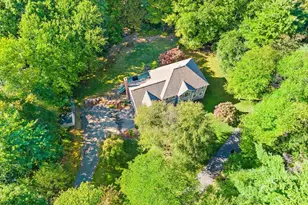 14 Annie Moore Rd, Bolton, MA 01740 - Photo 2