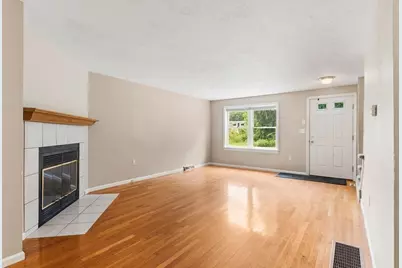 145 South St #6, Walpole, MA 02081 - Photo 4