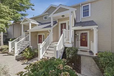 129 Tyson Commons Lane #129, Braintree, MA 02184 - Photo 2