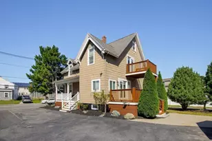 108 Maple St, Lynn, MA 01904 - Photo 30