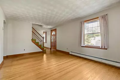 40 Valentine Rd, Arlington, MA 02476 - Photo 10