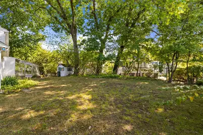 40 Valentine Rd, Arlington, MA 02476 - Photo 8