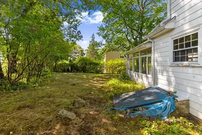 40 Valentine Rd, Arlington, MA 02476 - Photo 6